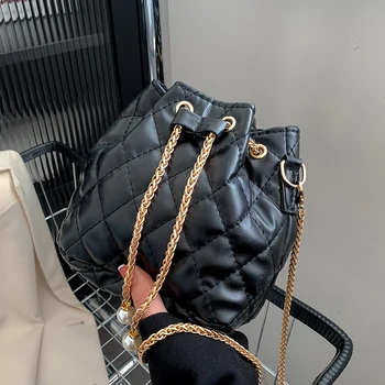 Модерна Дамска Чанта с Горната дръжка на съвсем малък, Обикновен Чанти за Жени, Плюшени Меки Дамски Ежедневни Малки Чанти на Веригата 1